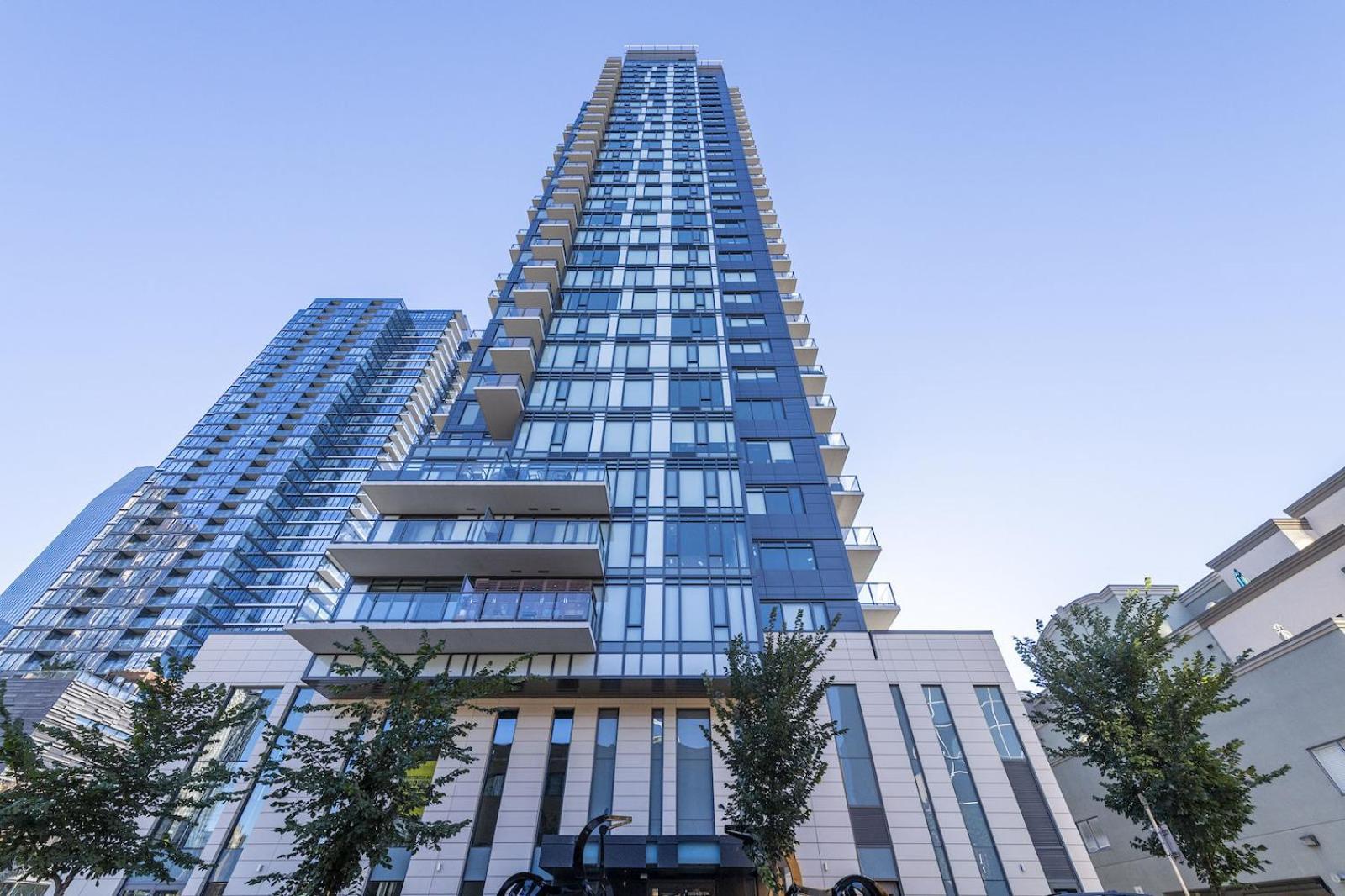 Luxury Dt, 2 Bedroom Deal, Private Balcony, Full Kitchen, Gym - Free Parking YYC 외부 사진
